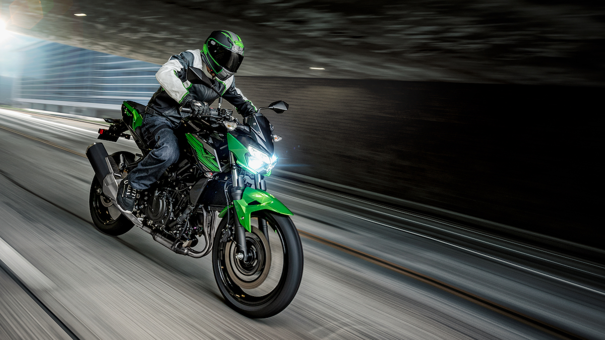 Z A Nova Naked Da Kawasaki Chega Mais Potente Mulheres De Moto